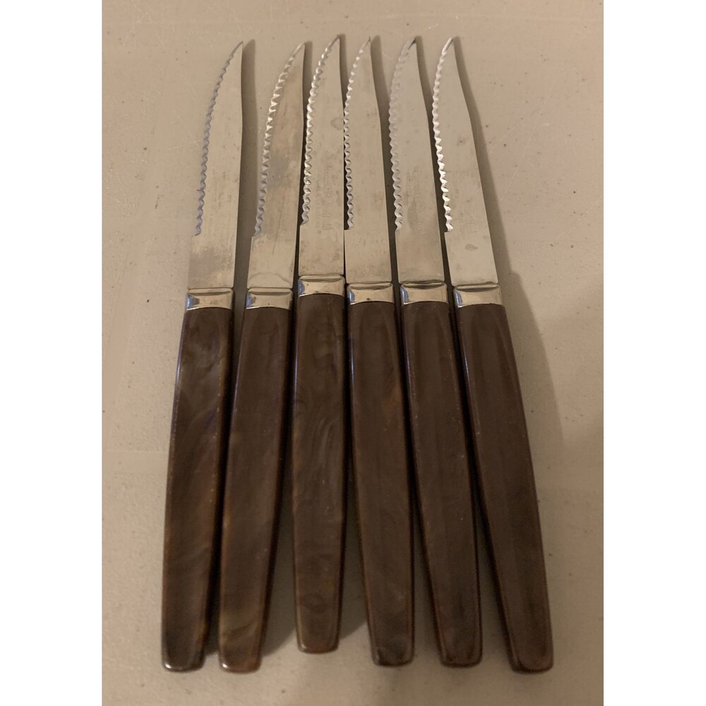 Vintage Regent Sheffield Serrated Steak Knives Stainless Steel Bakelite ? Handle